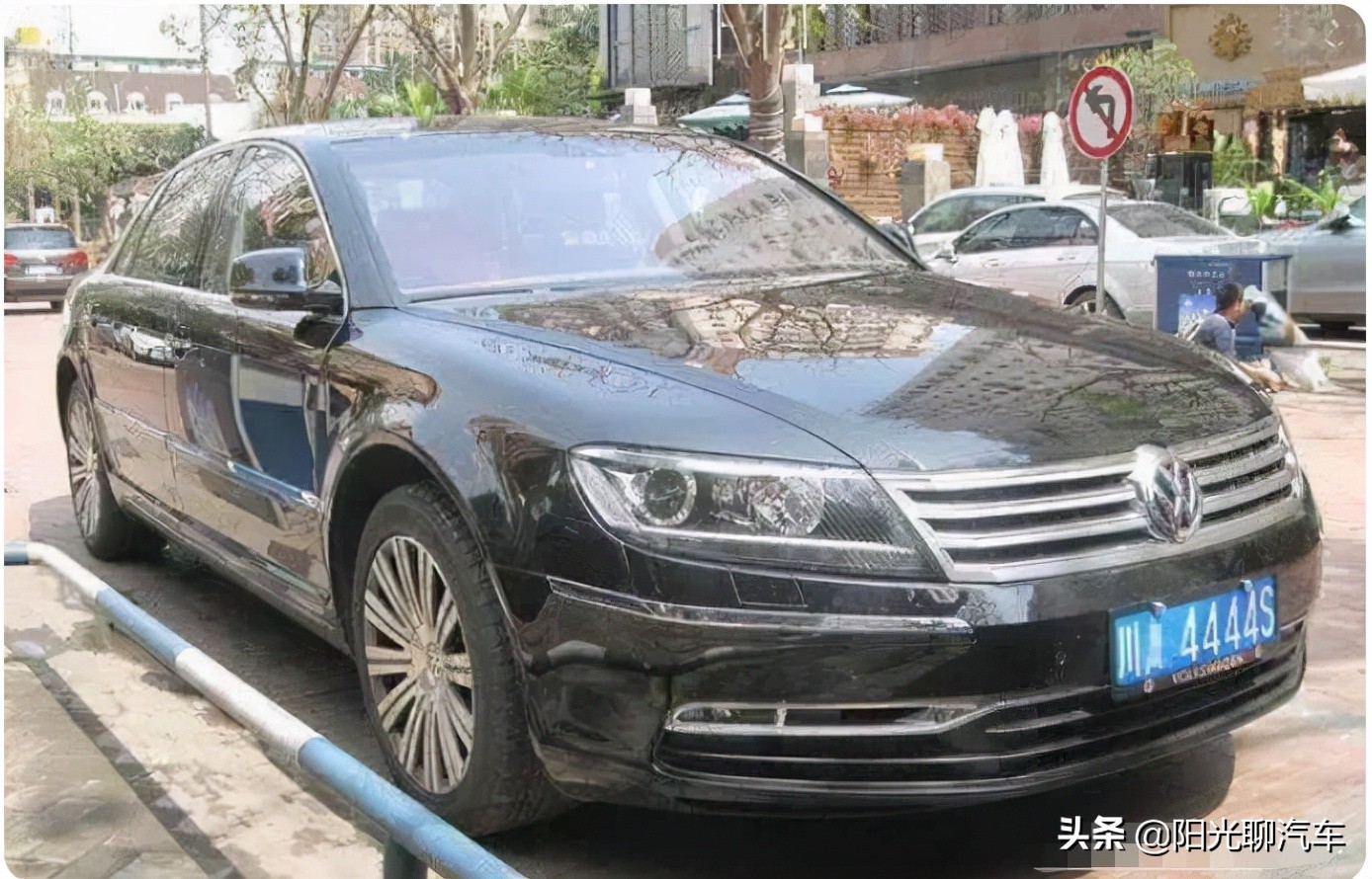 大众辉腾上街惊呆众人,100万的大众辉腾