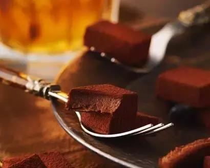 什么什么生巧,生巧里面都是巧克力吗