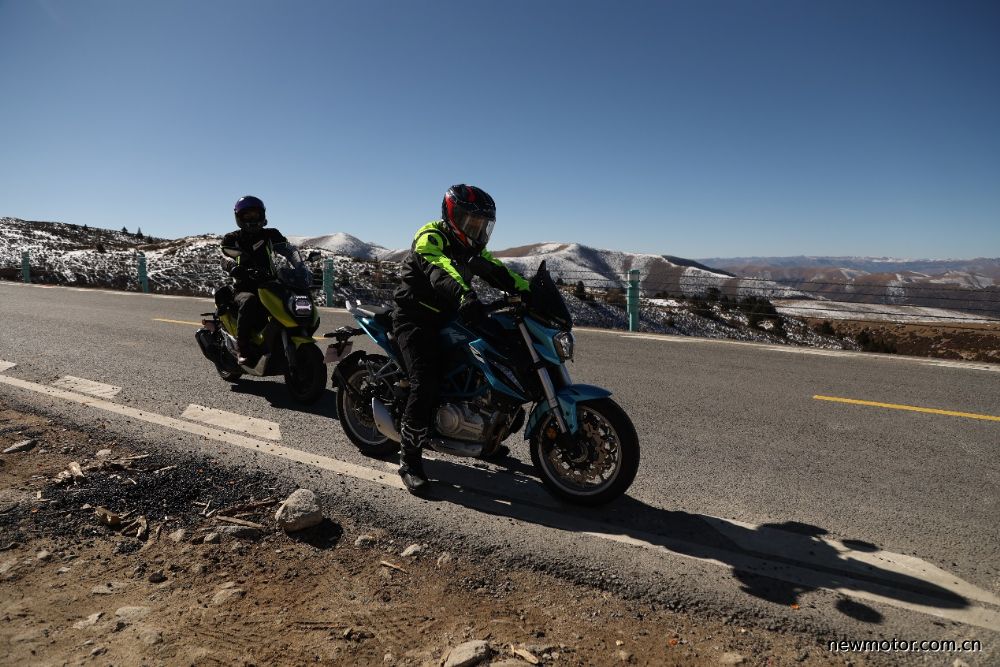 23款力帆kp350极速视频,力帆350双缸跑车