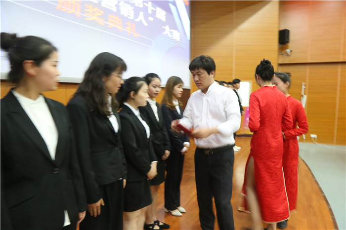 勇敢创闪锋芒阜阳师范学院第十届“十佳营销人”大赛决赛圆满落幕