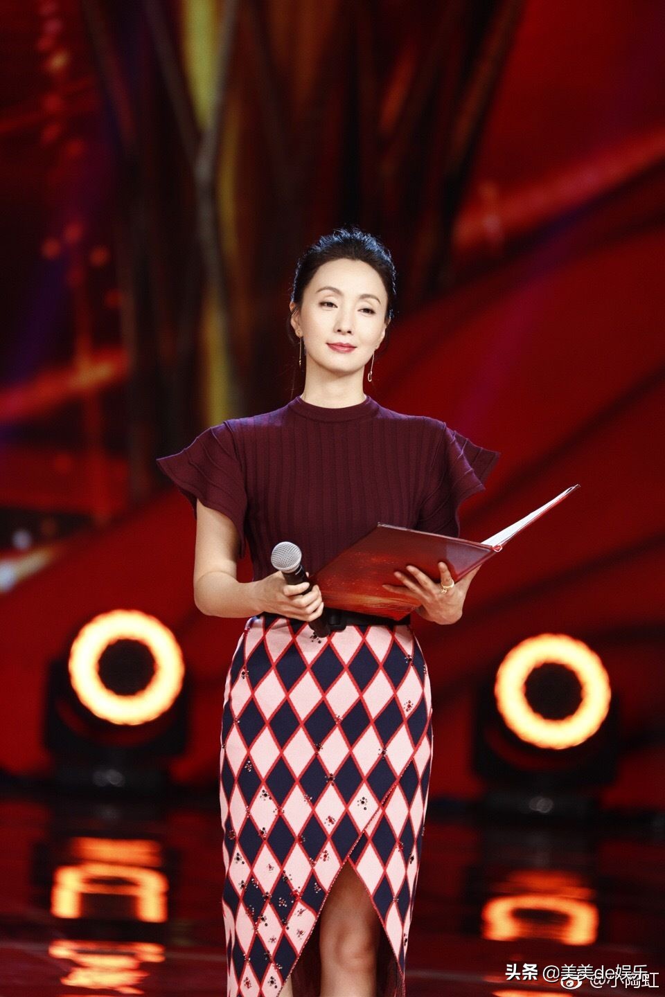 自曝是老公的备胎,正当红退圈,只想做家庭主妇?