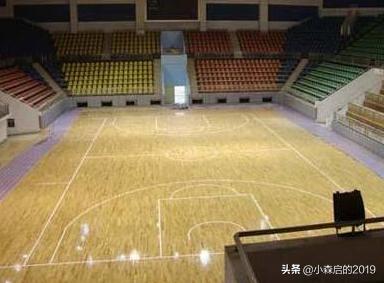 篮球馆木地板和家用木地板的区别,体育篮球木地板的价格