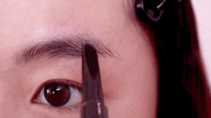 化了妆不敢出门,化了个妆不想出门了