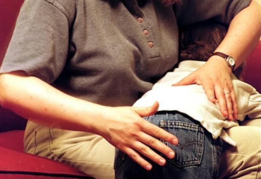 总是忍不住打孩子的脸怎么办,破裂的亲子关系怎样挽回