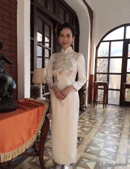 温峥嵘演的错爱合并照片,何政军温峥嵘演出的错爱第一集