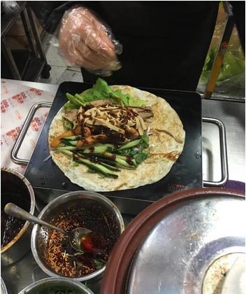 90后小夫妻创业小本生意,90后正在创业的一对小夫妻