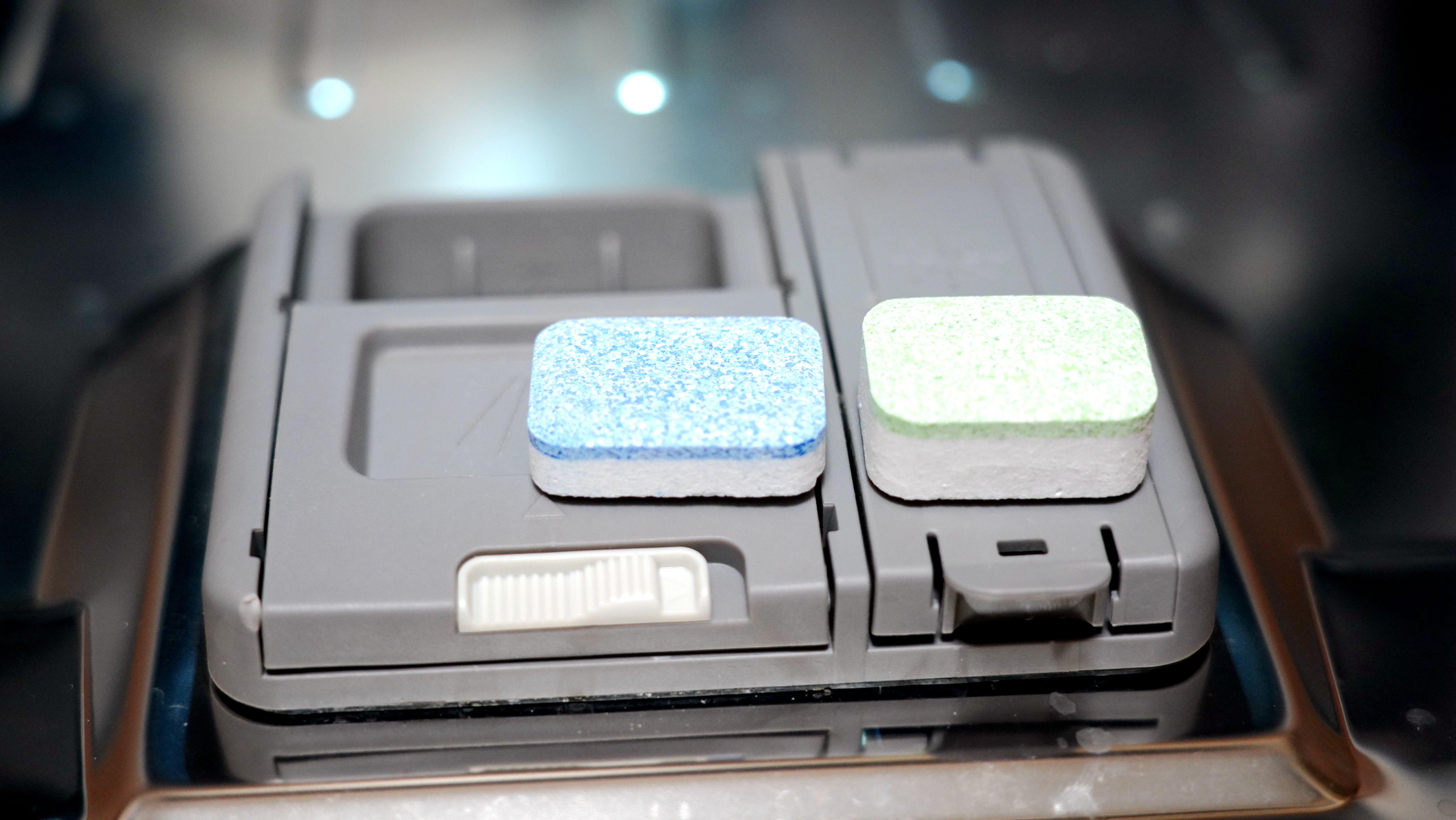 洗碗机水卫仕和立白哪个好,水卫仕洗碗块适合所有洗碗机吗