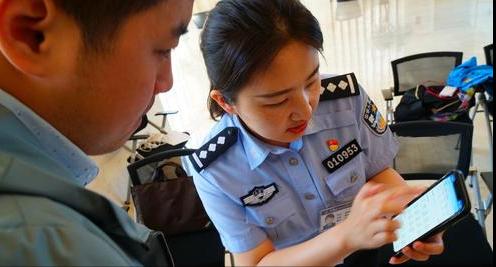 驾驶证丢了逾期未审验,驾驶证丢失长时间不补办会吊销么