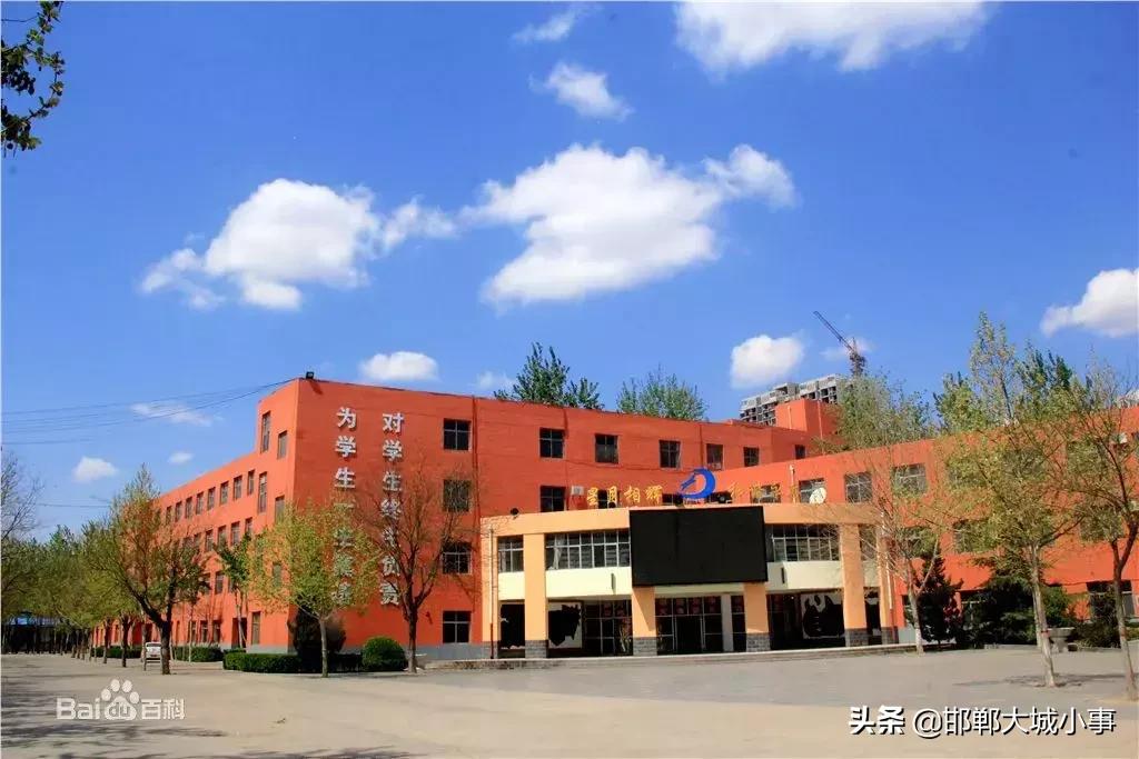 邯郸15名学子考入清华北大,邯郸一中2021高考清华北大人数