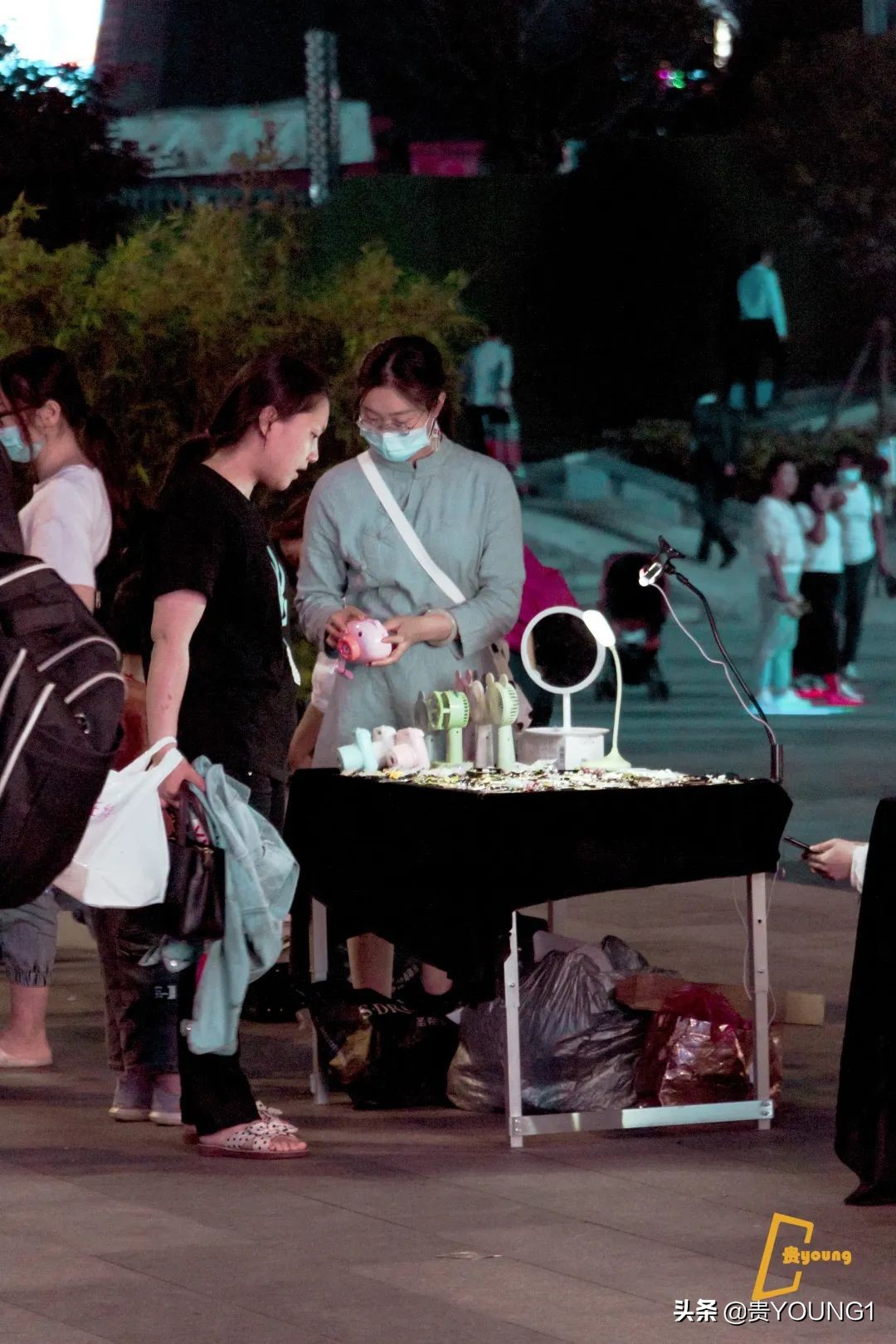 贵阳周边摆地摊卖风筝,贵阳摆地摊宵夜合伙人