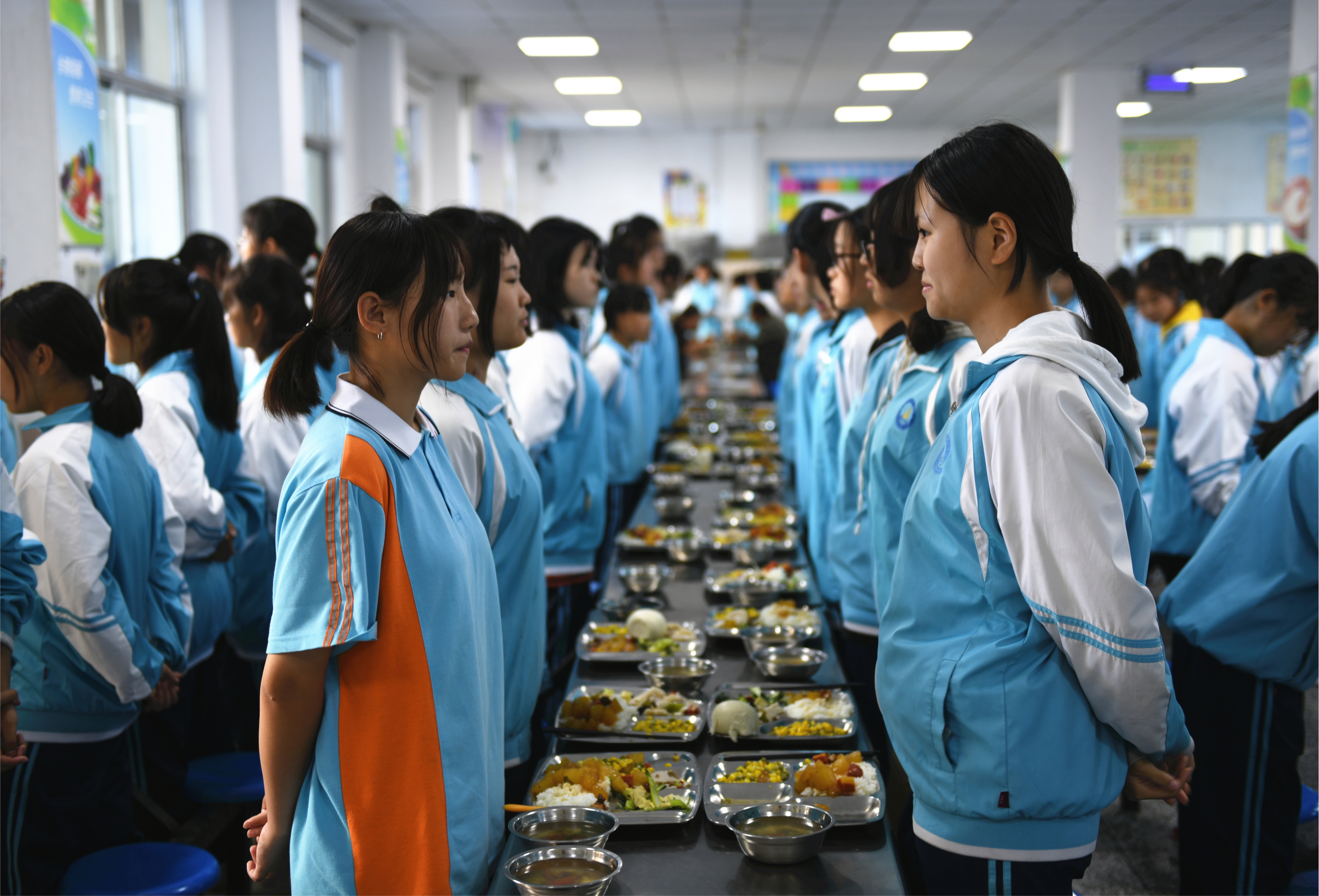 办有温度的教育打造有灵魂的学校,办有温度的教育做有良知的老师