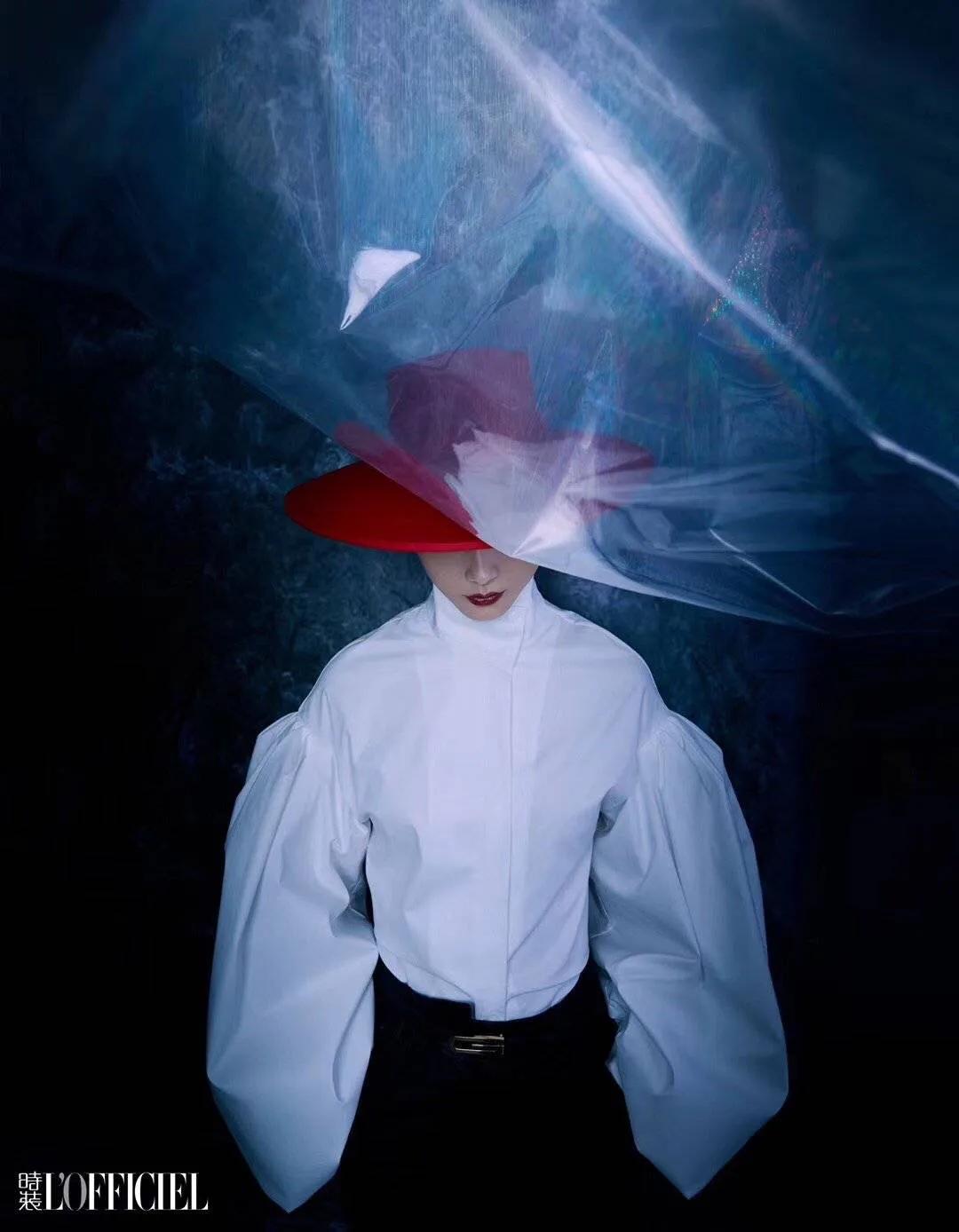 「这几款袖型」让明星们暗暗较劲最后品牌火了