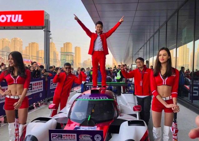 试驾全新雷诺科雷嘉四驱视频,科雷嘉年轻时的盛世容颜