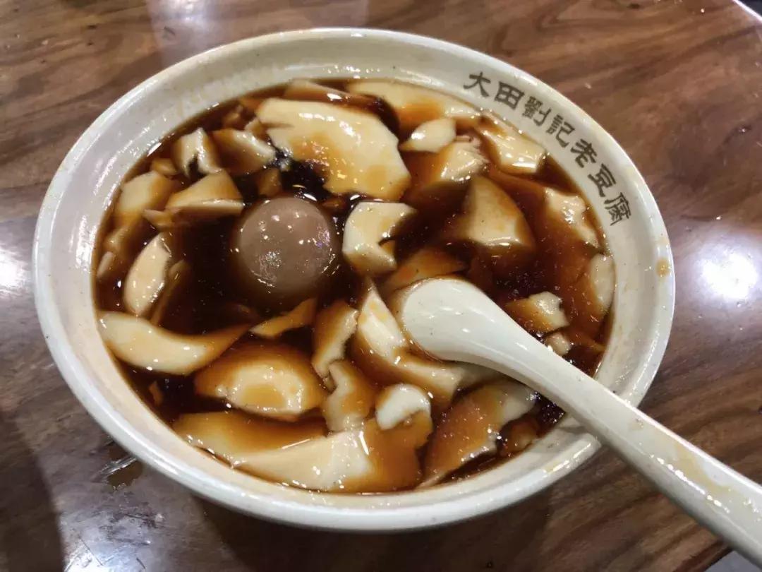 90后网红小吃店创业故事,网红小吃店创业开店