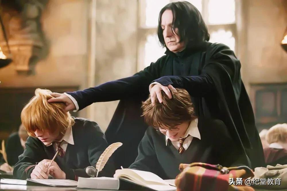 没喝过咖啡的英国人,不算上过“大学”