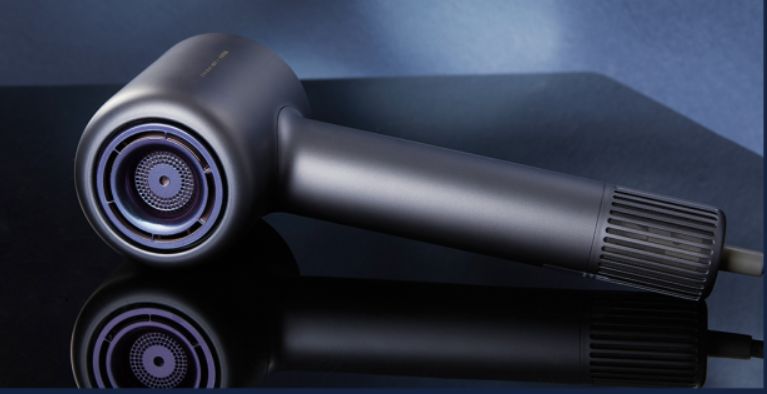 戴森吹风机摔开胶,戴森吹风机武器