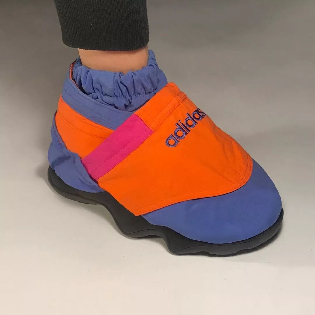 白天正经设计师晚上副业,一个不务正业设计师搞笑视频