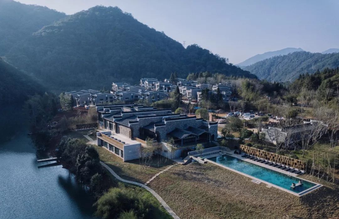 武夷山德懋堂|270万起旅居武夷山临溪别墅，遍访先贤遗迹！看云海、逛古村、品香茗，每天都生活在山水画中