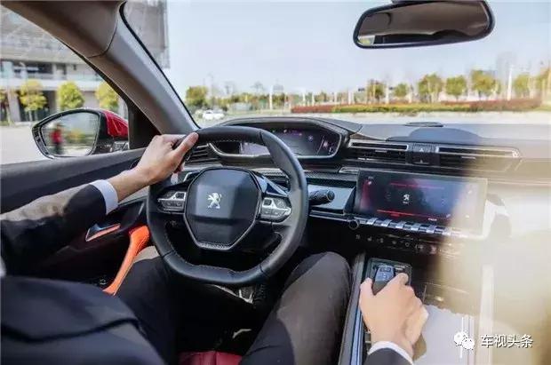入门即享豪华，售价不到16万元，新一代508L：我的亮点远不止于此