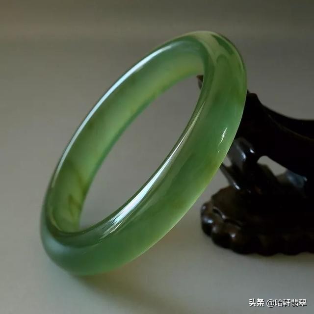 为什么将岫玉定为四大名玉,四大名玉的岫玉排行第几