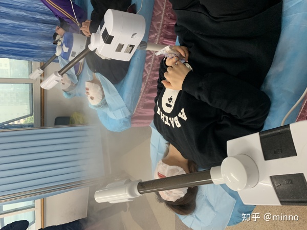 痘印泛红黑眼圈,改善斑点痘印暗黄的问题