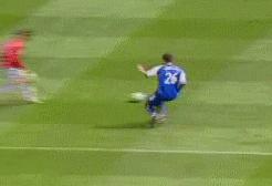 为什么c罗始终低梅西一筹,为什么c罗看起来比原来瘦那么多