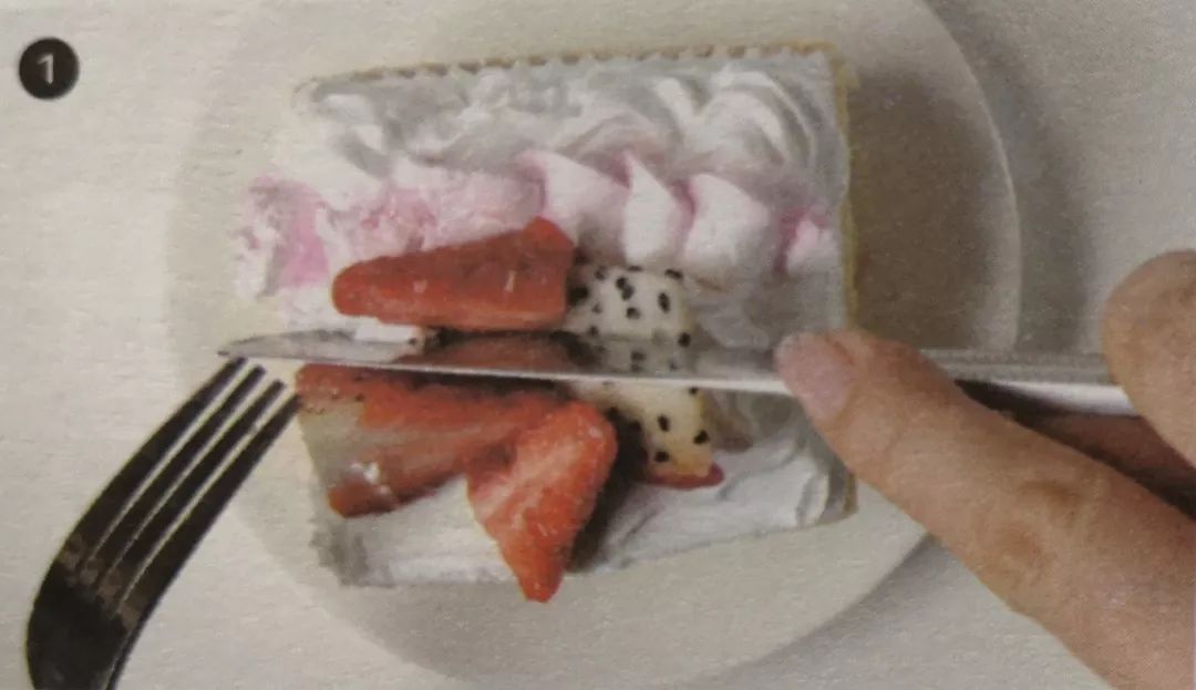 吃饭最基本的礼仪和动作,吃饭需要注意的礼仪