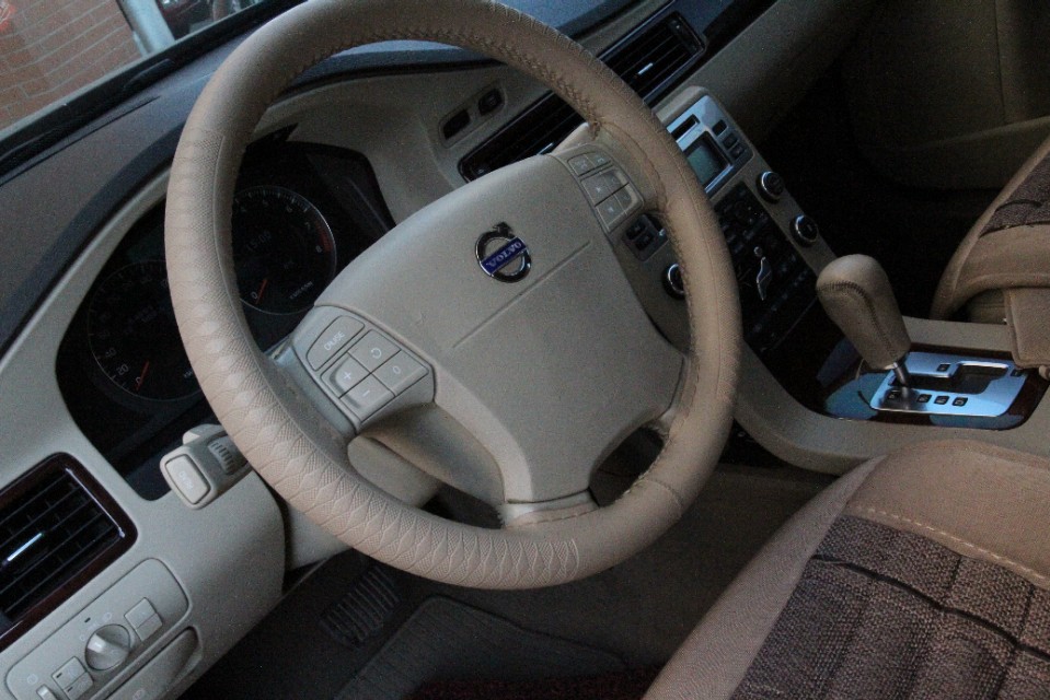 沃尔沃s80l翻新整备上海,沃尔沃s80l老车翻新福鼎