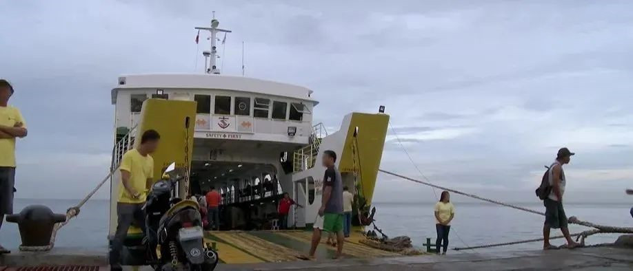 *交性**易,枪支贩卖,巨额赌博,这片揭开全球最危险交易场所内幕