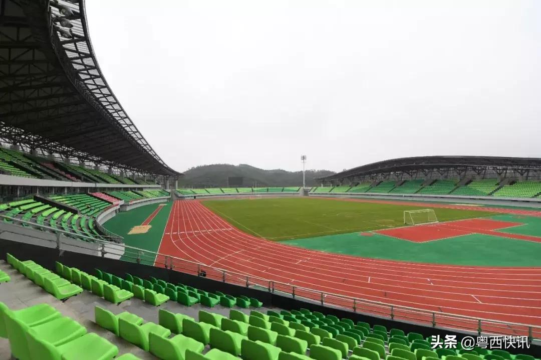 云浮新建的体育场,云浮新区体育场