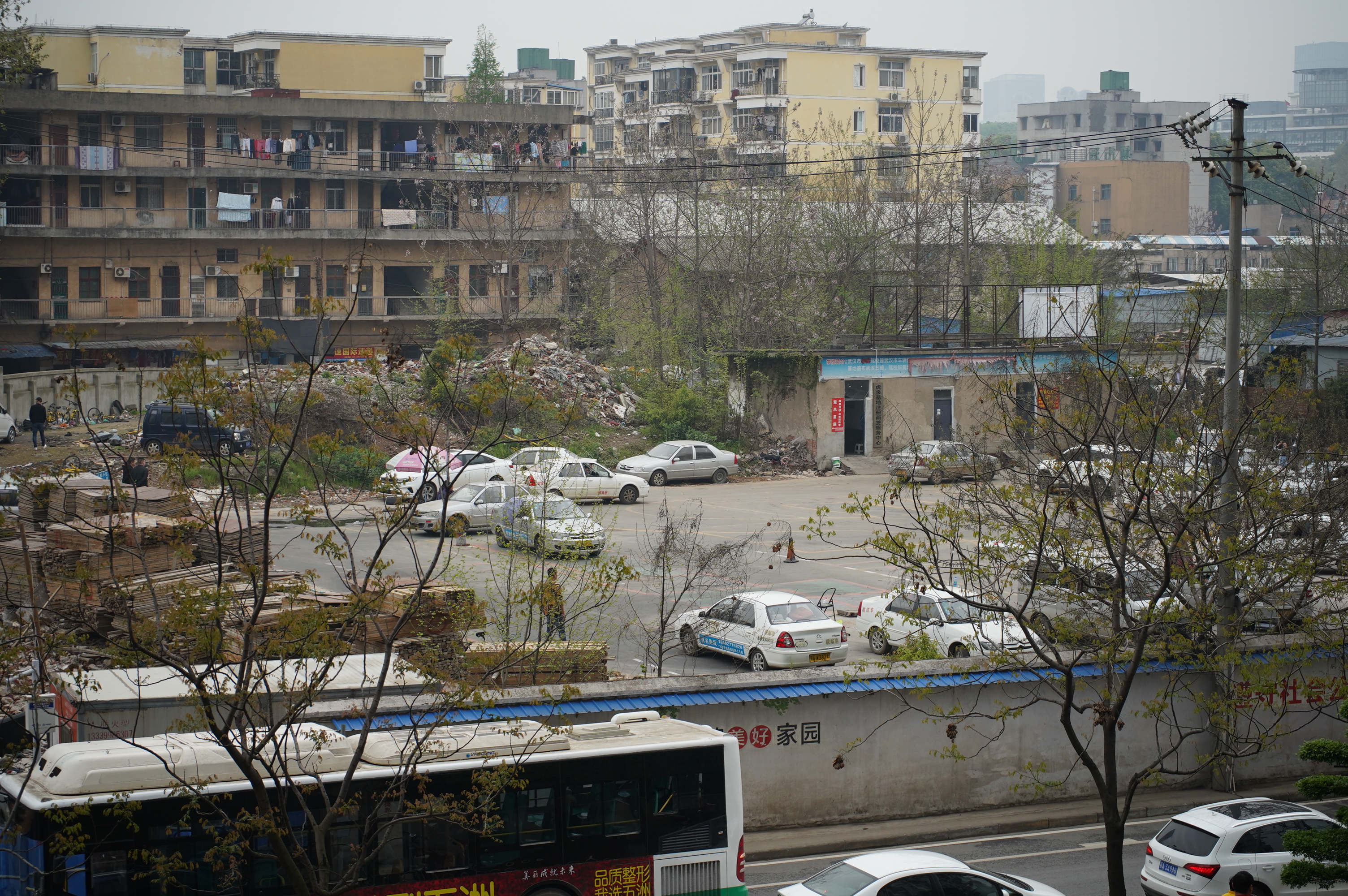 整治教练车,交警查教练车违规