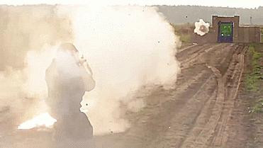 坦克杀手rpg发射视频,坦克杀手能打过犀牛坦克么