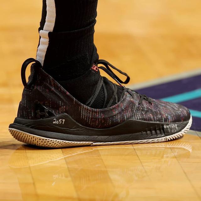 NBA今日球鞋,2018-11-7