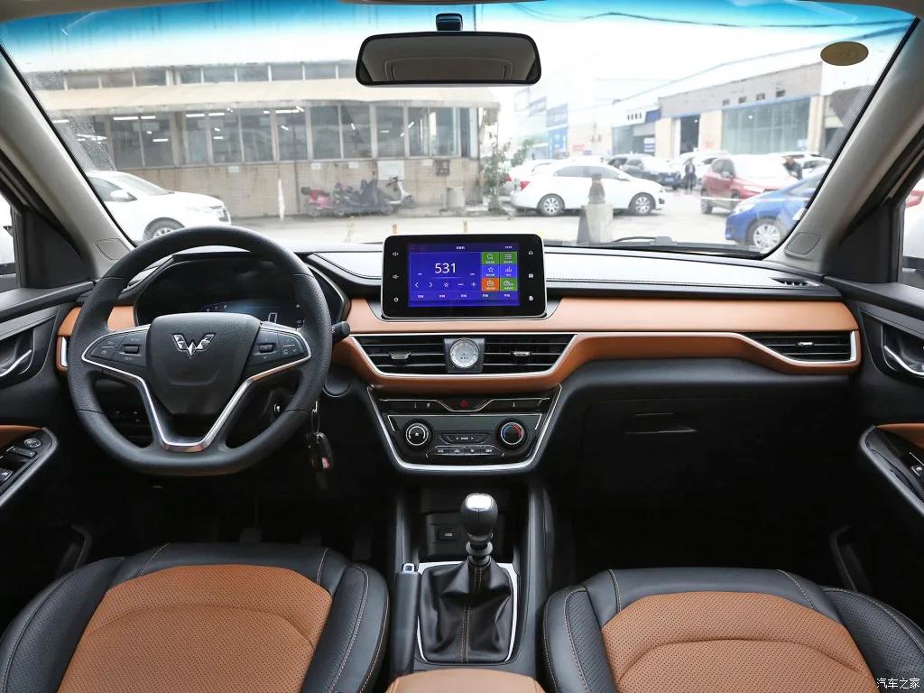 7座五菱宏光s3享受六年免检吗,7座五菱宏光s可享受免检吗