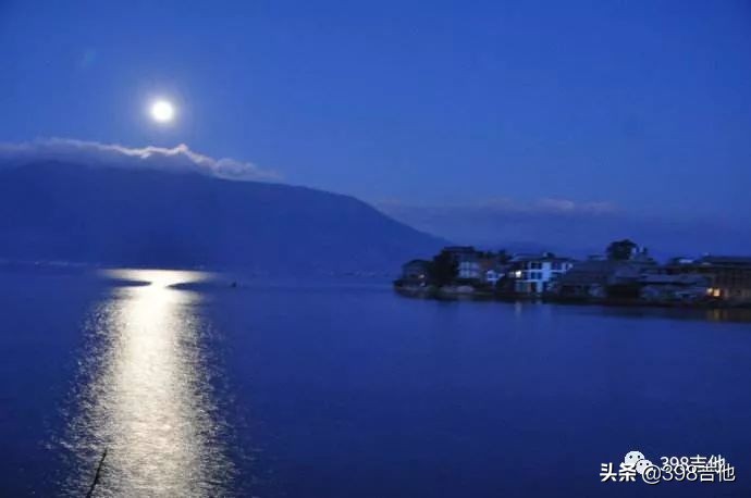 不朽名曲古典吉他弹唱,十首享誉世界的吉他经典名曲