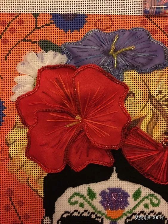 十字绣绣好要怎么弄,十字绣正确绣法为什么要留一格呢