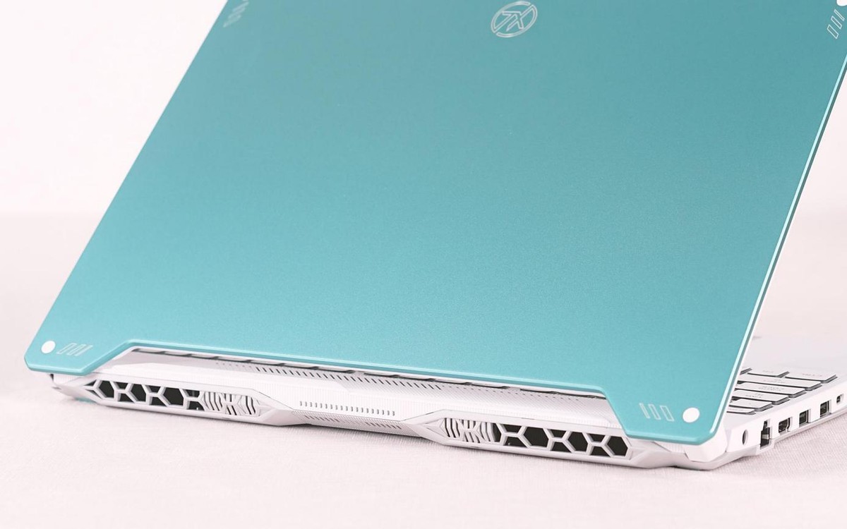 性能怪兽,5900HX+RTX3070,2.5K屏幕,华硕进阶版天选2笔电测评