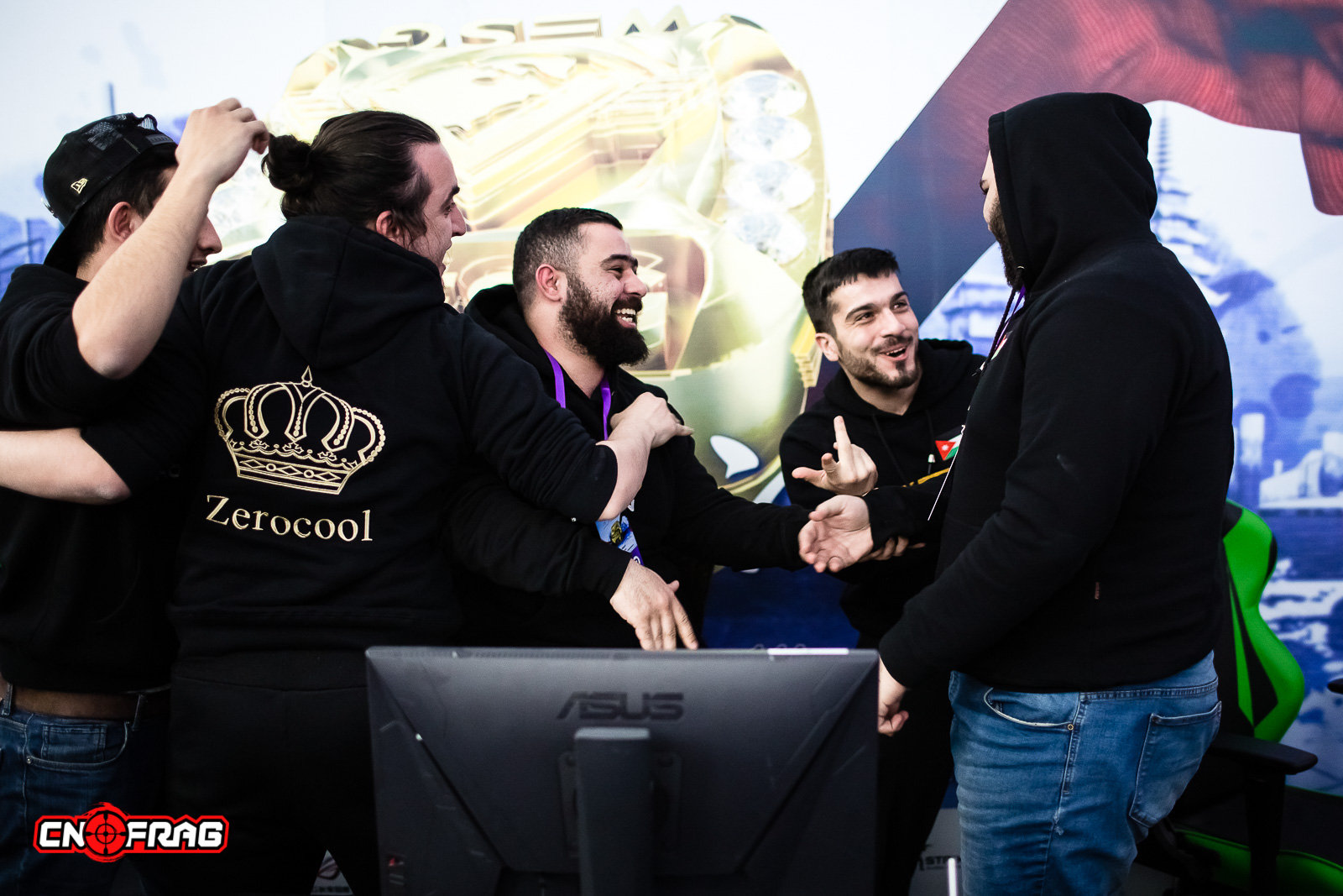 TheYearinPhotos-cnFrag2018年度电竞图片