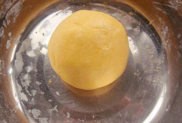 怎样做出来的芋圆才q弹松糯,芋圆怎么做才不粘牙