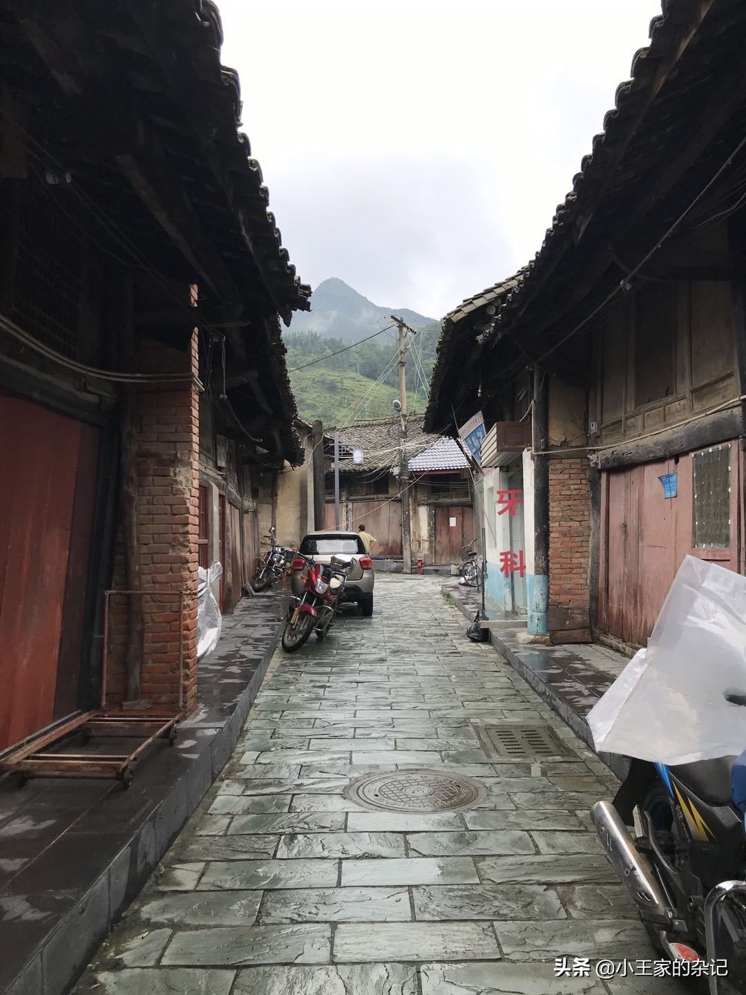 大山里，有一趟可以赶集的绿皮车|8361次汉中—阳平关