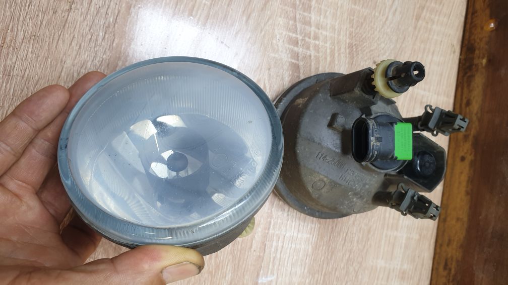 sx4天语雾灯的调整,铃木天语sx换雾灯灯泡