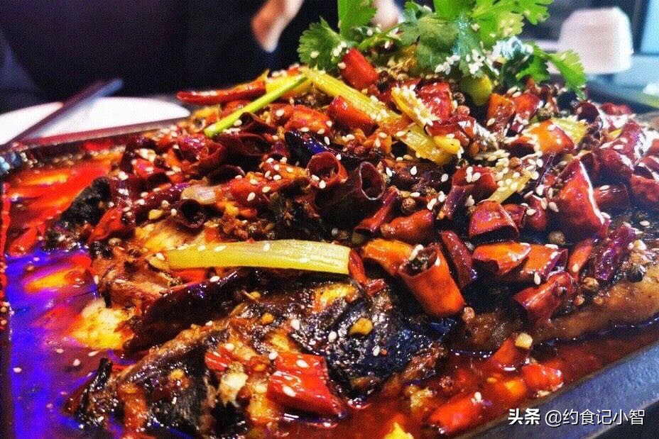 乌鲁木齐烤鱼美食推荐必吃的地方,乌鲁木齐万州烤鱼