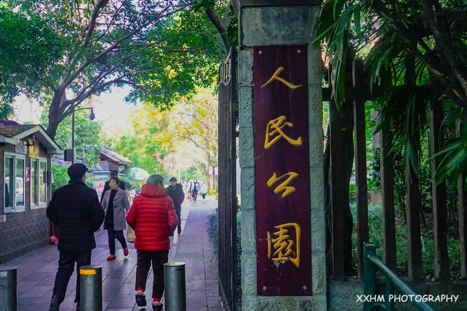 成都本地人去的最好吃的美食,中国姑娘吃成都美食
