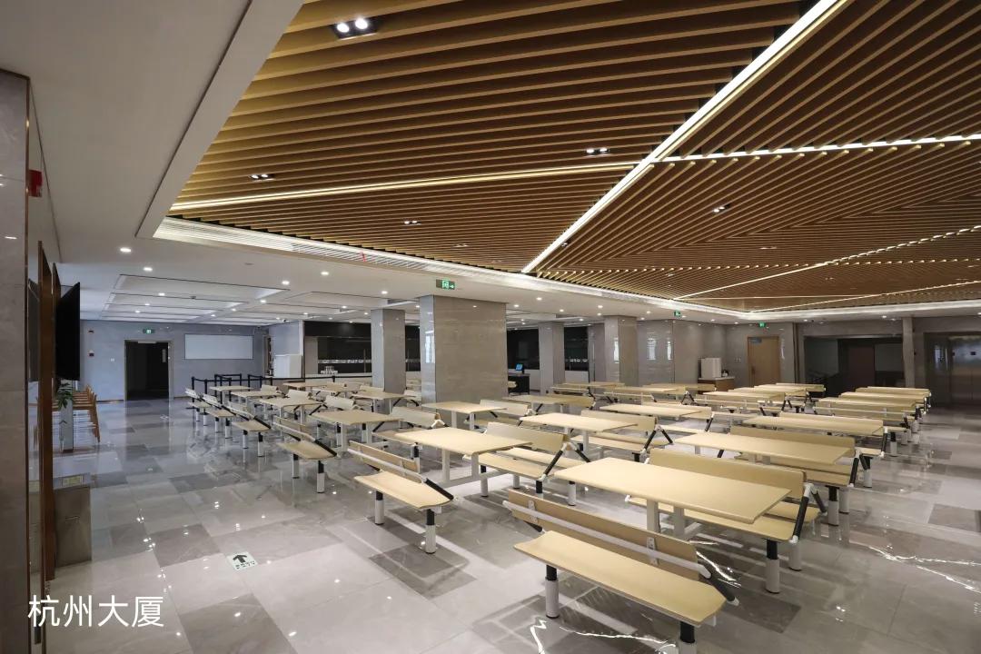 《面对面》X徐耀平：创造校园新时尚恒丰家具