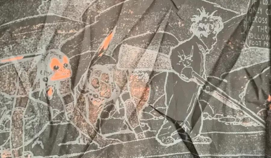 恋童、*力暴**、诅咒…江南布衣“阴间童装”就穿在我们孩子的身上？