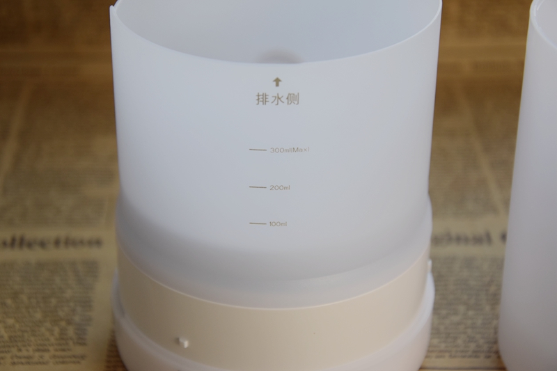 用了一年多的香薰机，一直当小夜灯，才知道还有这功能