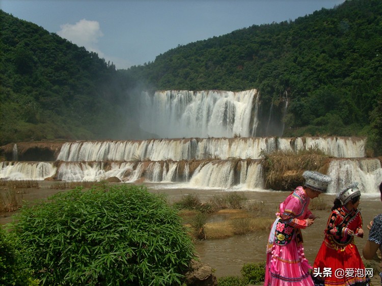 罗平九龙瀑布简介,旅行罗平九龙瀑布风景