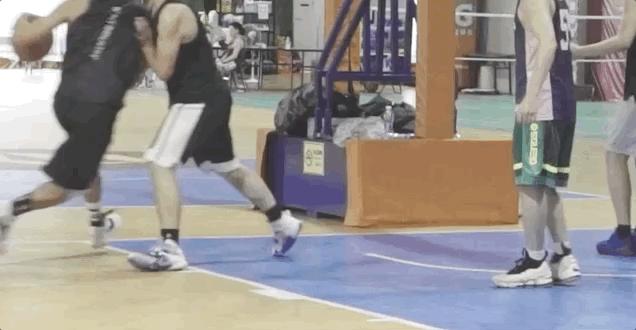 underarmourspawn2恩比德,安德玛armourspawn2恩比德