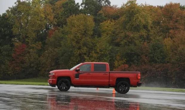 国内汽车行业的衰败期,汽车销量最惨车型