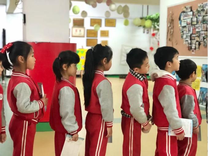 幼儿园开展健康主题教育活动简报,实验幼儿园进行幼儿秋季健康体检